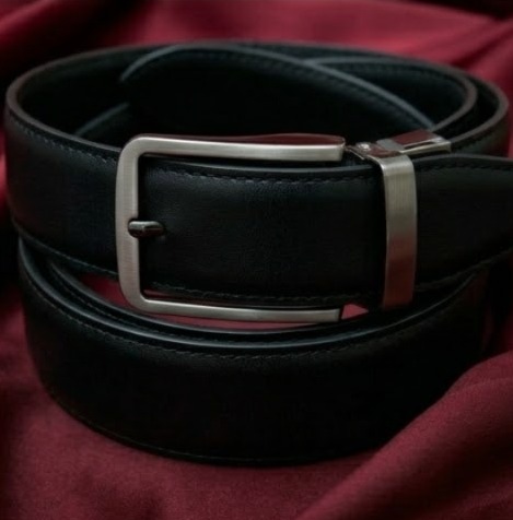 Brown genuine leather — ideal for smart casual and everyday wear
